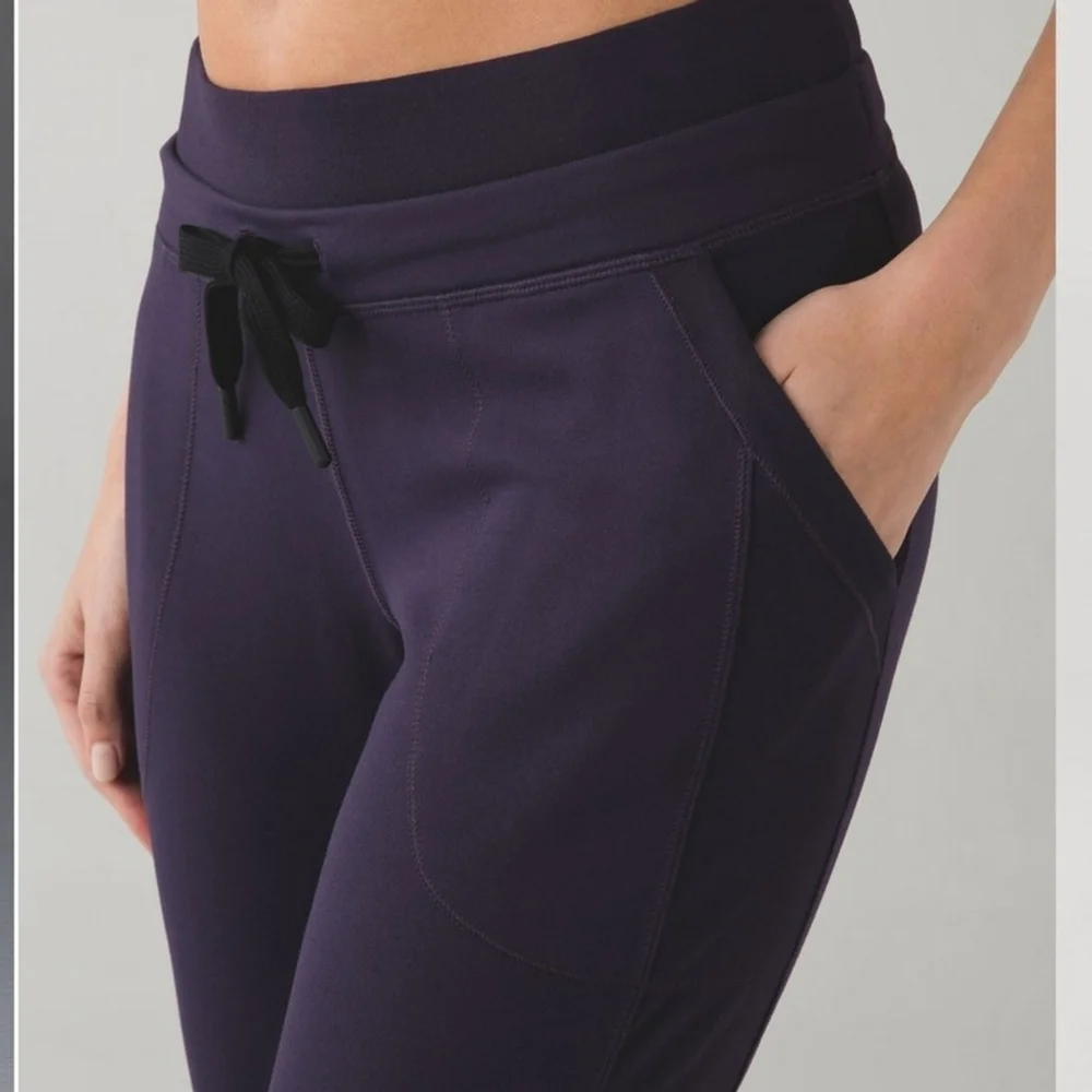 NWOT Lululemon Base Runner Pants